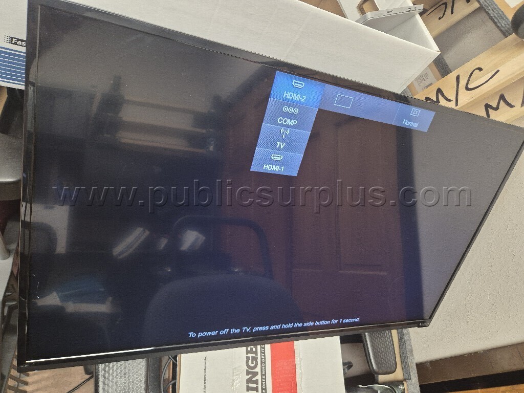 #4076583 - 39" Vizio MDL: E390-B1E T...